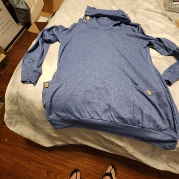 Cowl Neck Pocketed Sweater Sweatshirt Blue Trendy Unique Comfy XL NEVER WORN - Picture 9 of 9